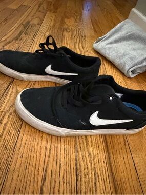 Casual Nike Canvas sneakers